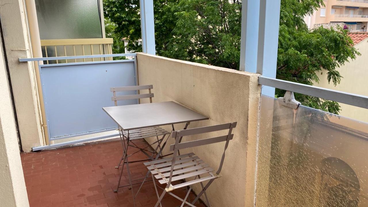 Goeland 3, Climatise, Wifi, Balcons Petite Vue Mer Laterale Au 3 Eme Etage Sans Ascenseur Tulon Zewnętrze zdjęcie